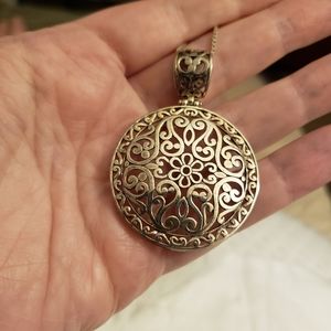Large Round Filigree 925 Sterling Silver Pendant Floral Mandala w/ 30 inch Chain